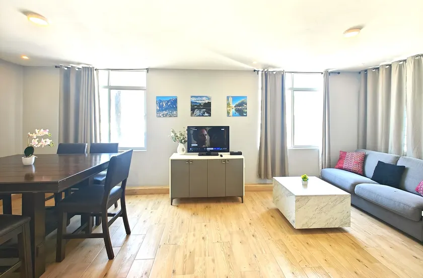 Lovely New 3 Bedroom Apt w/ Parking + Location +AC - Image 1
