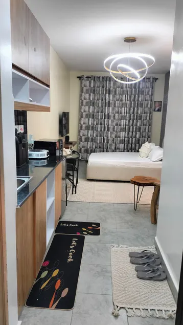 Quick JKIA Stay – Modern Comfort - Image 1