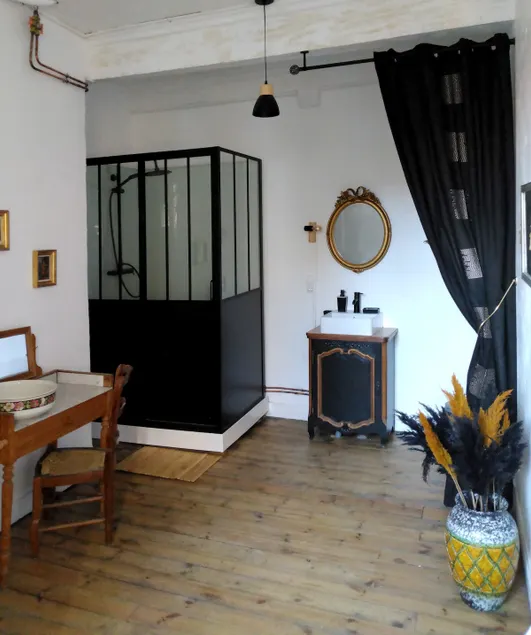 Elise's Suite - Image 1
