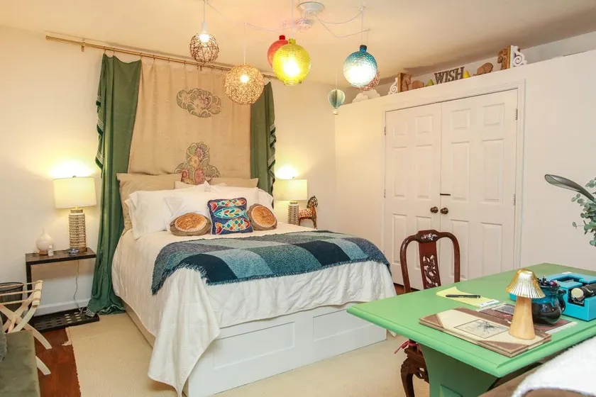 Carrollton's Shangri-La Oasis - Image 1
