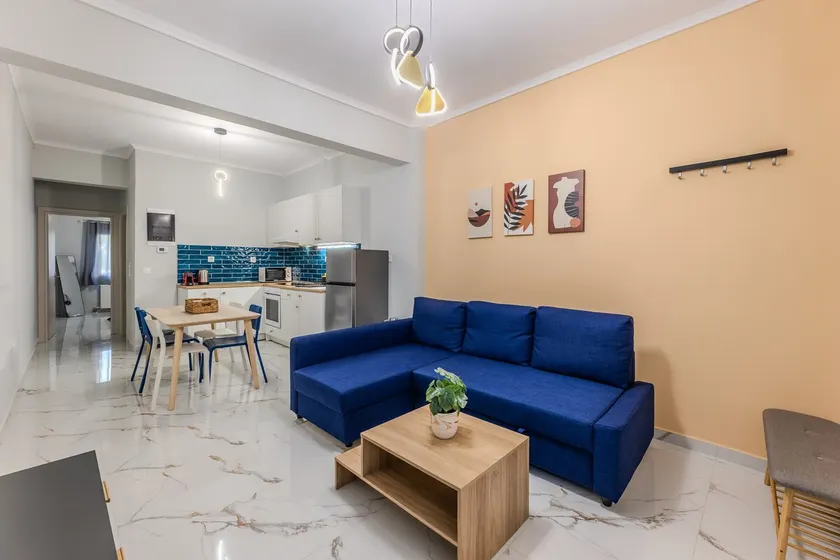 Adorable Modern Guesthouse - Image 1