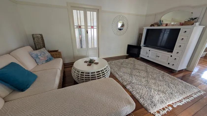 Yamba Somerset Cottage - Image 1