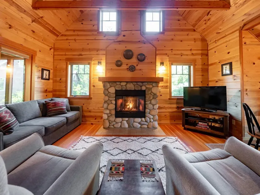 On the River Wooded Bliss Cabin near Loloma #3 - Image 1