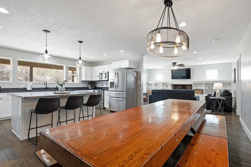 Perfect Family Gathering, Game room + big kitchen - Image 1
