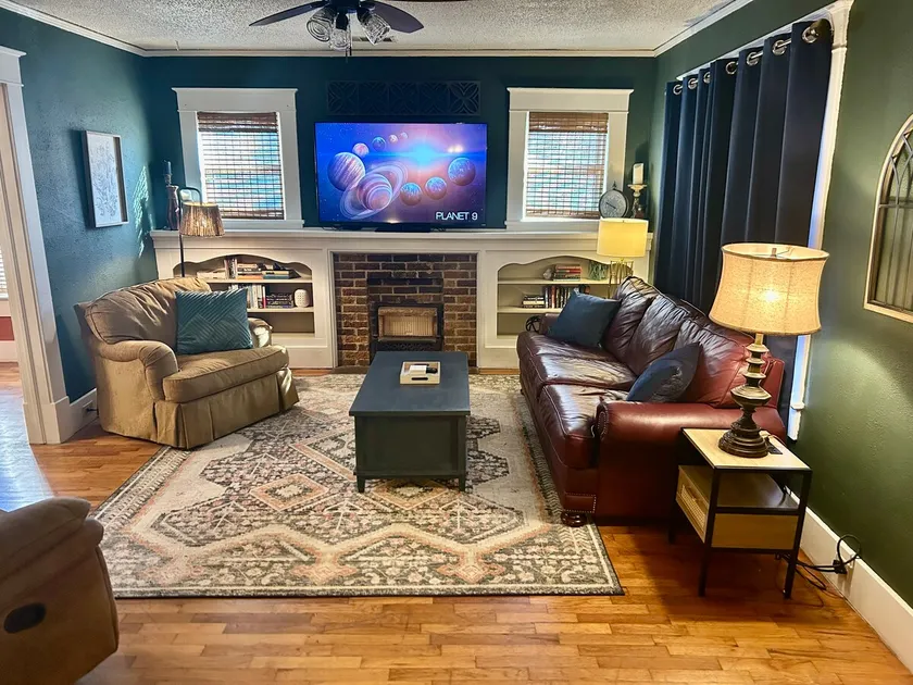 The Blue Bungalow - Image 1