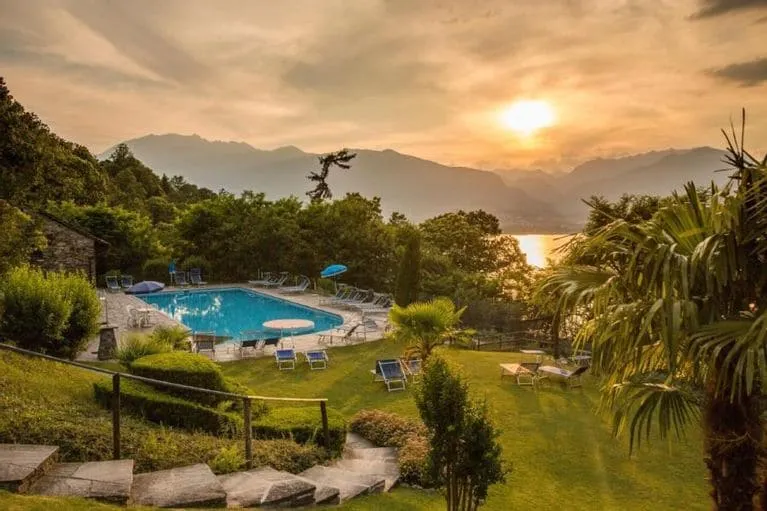 Lake view | Pool | Ground floor | Terrace - Image 1