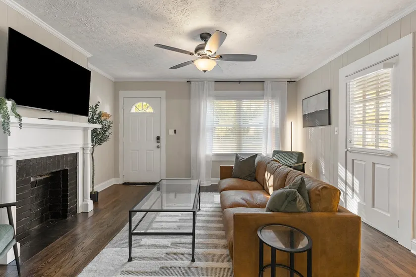 Lux-3 bed/2 bath home-15 minutes from Ft Benning - Image 1