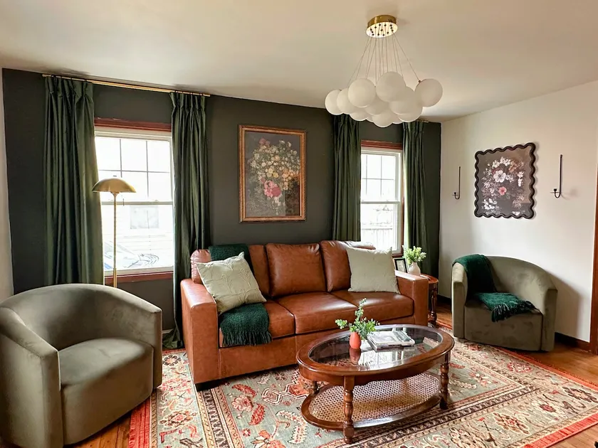 Near Scheels - 4bed/ 2 bath w/ Game Room! - Image 1