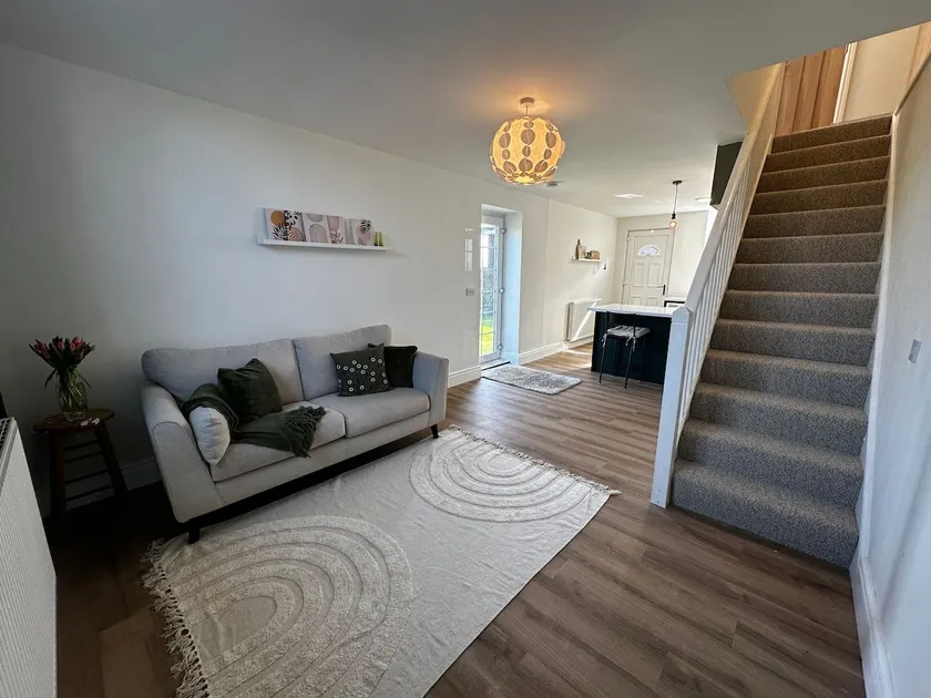 Old Parish Cottage - Image 1