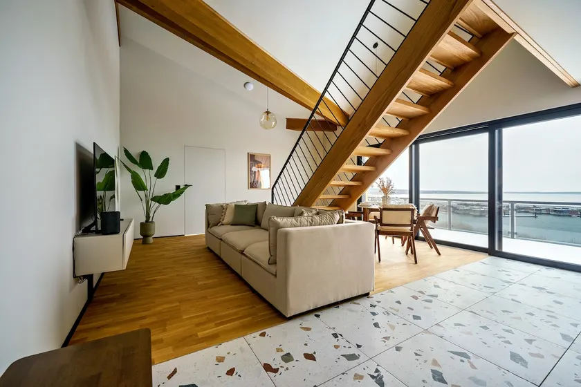 Suite #3 with lake view on Lake Bärwalder – SKAN-PARK - Image 1