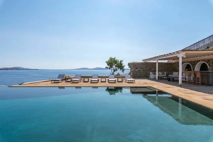 Luxury Villa Roshell - Image 1