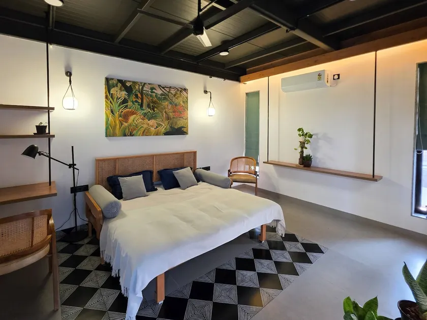 Cozy Penthouse with Exclusive Terrace, Koramangala - Image 1