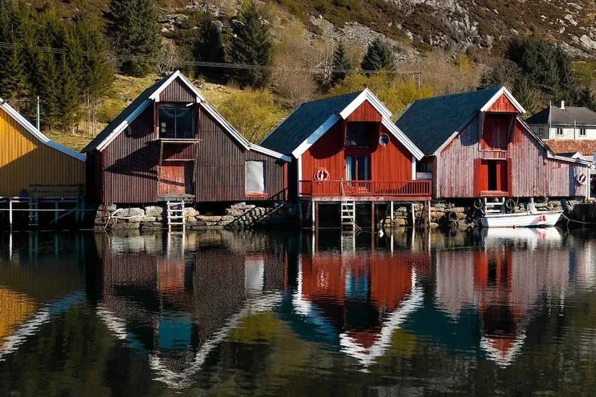 Cozy lake house in Iglandsvik - Image 1