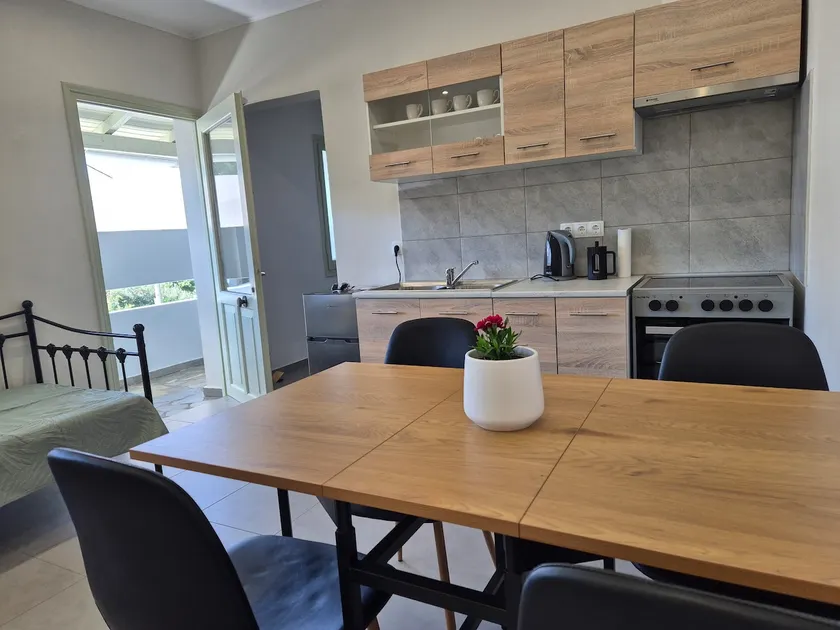 Apartment 300m from the beach. - Image 1
