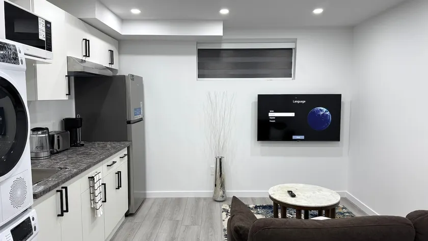 Trueserve Elegant 1-Bedroom Basement Suite - Image 1