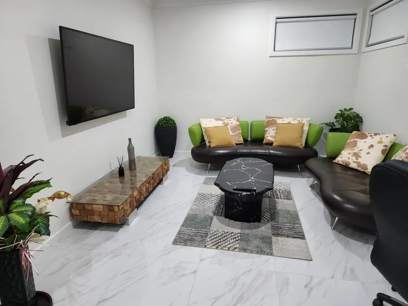 5 Star *, Stylish and Beutiful House - Image 1