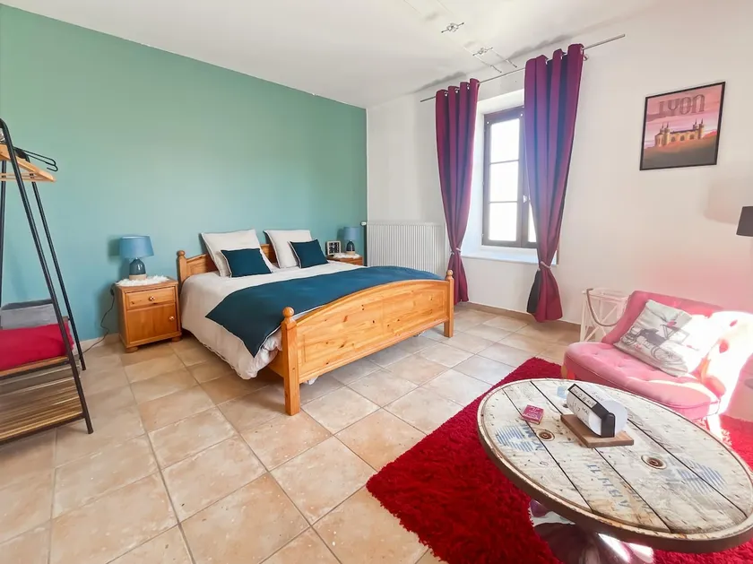 Apartment in the countryside - Image 1