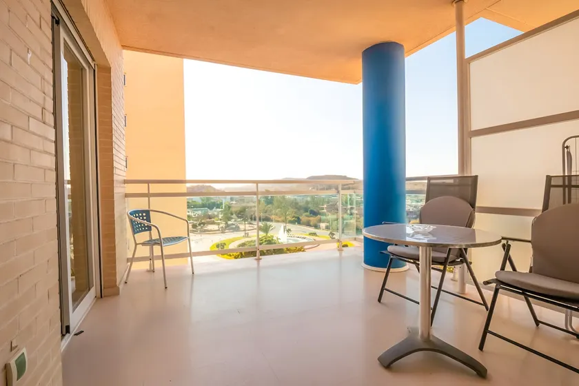 Panoramic Pool & Hills View Apartment with Parking - Image 1