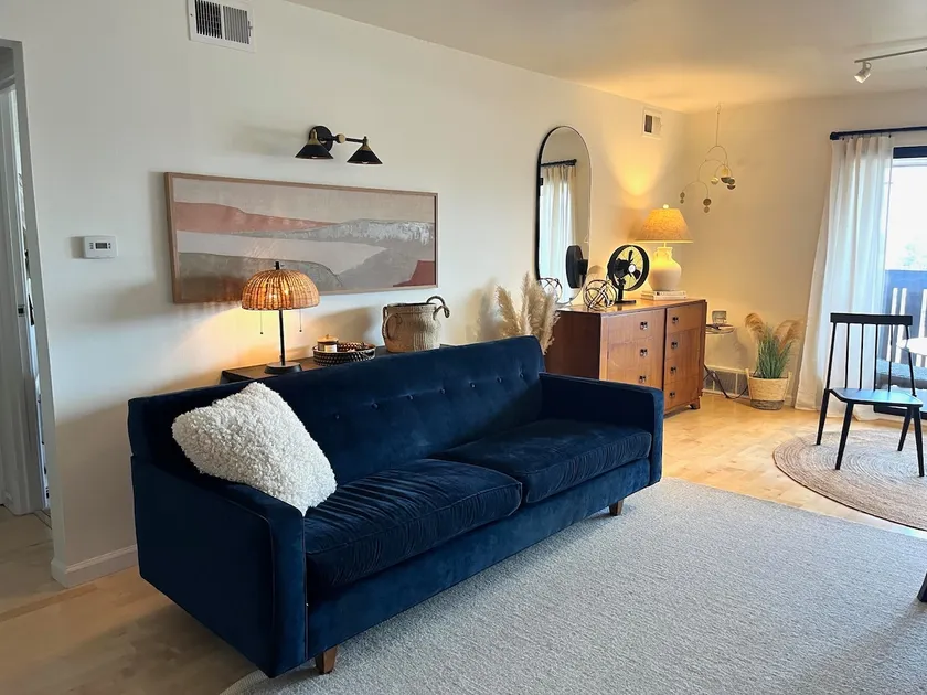 Charming and light-filled 1BR on the West Side - Image 1