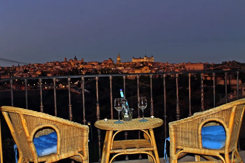 Ángel's Balcony - Image 1