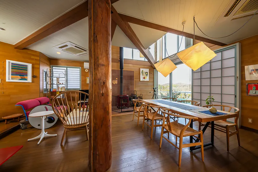 [Seaside Terrace Ushima] An architect-designed villa with a view of the sea. Entire house rental for up to 8 people. BBQ is available - Image 1