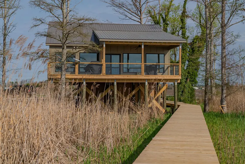 ”R's Cabin” is Lake Mattamuskeet - Image 1