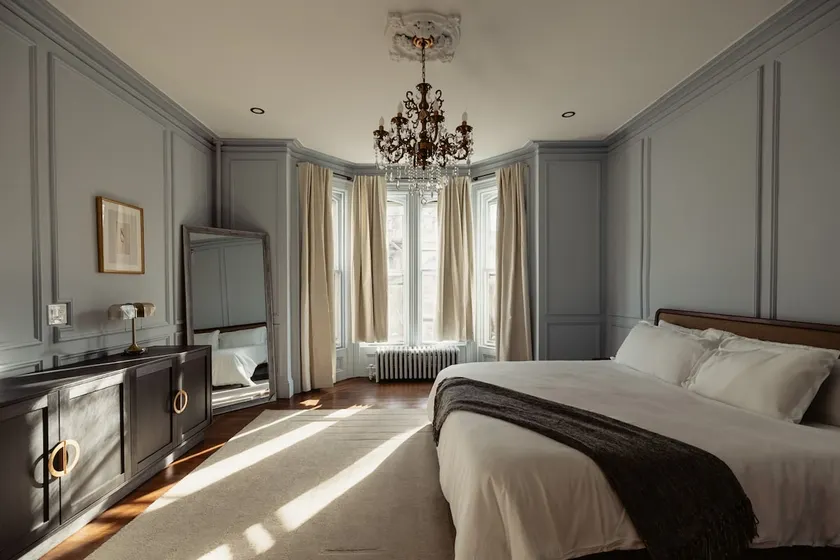 The Grand Victorian • 4 Bed - Brown Uni • RISD - Image 1