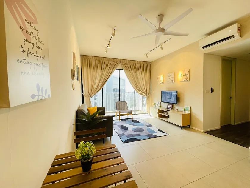 The Chic Loft @ Bukit Rimau - Image 1
