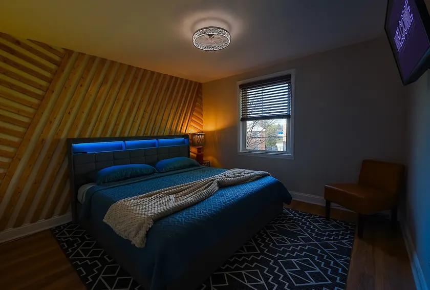 Treehouse Suite | King BR | Spa bath | Calm Energy - Image 1