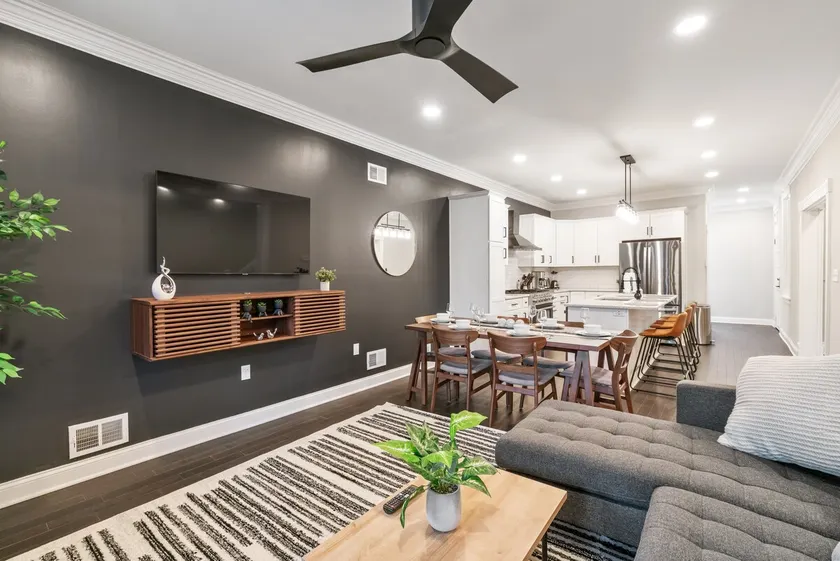 4 Story Home|Triple King|Backyard|UPMC Shadyside - Image 1