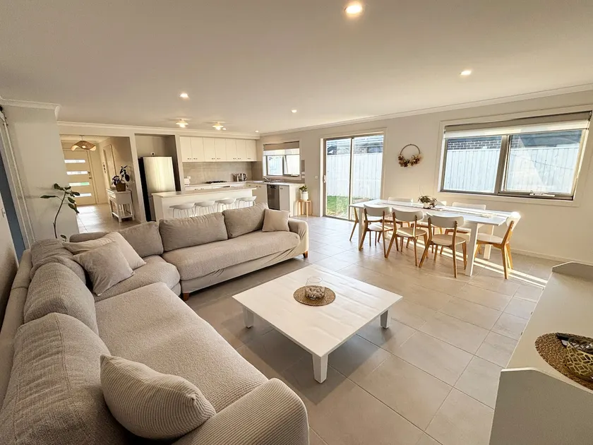 April Deal | Family Beach House | Pet Friendly - Image 1