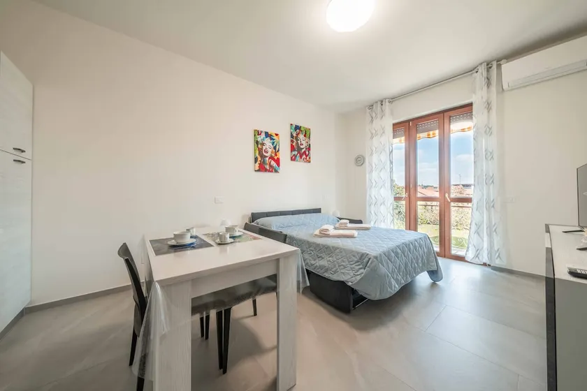 Marilyn&Einstein - Modern and Cozy Apartments - Image 1