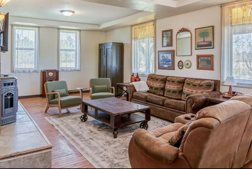 Trailside 1890s Farmhouse With ATV Trail Access - Image 1