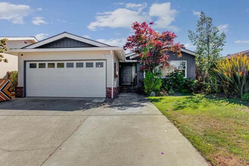 Chic 3BR Home Near Beach & SF - The Alameda Snail - Image 1