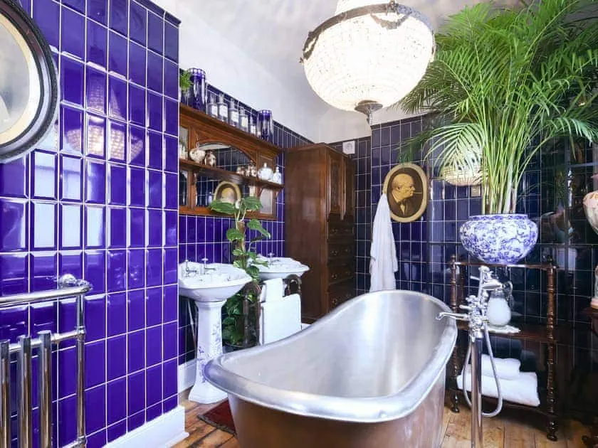 Quirky Victorian themed home - Image 1