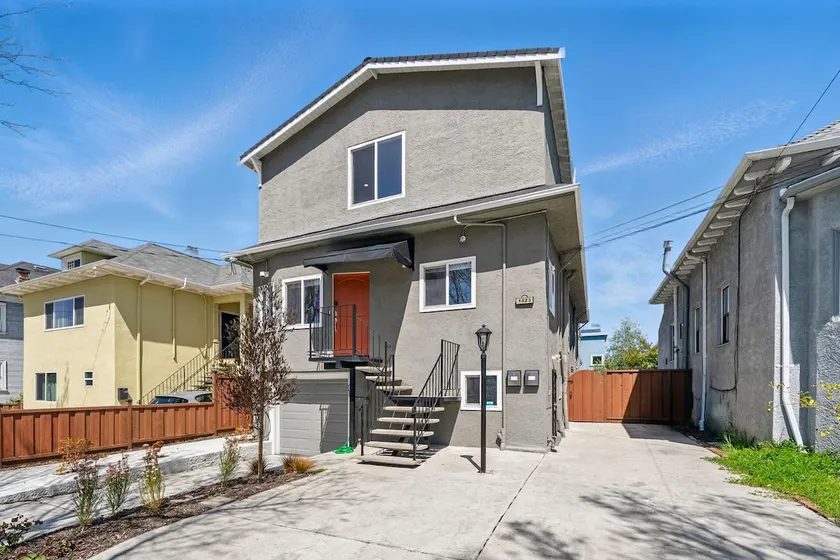 Spacious 5BR/4BA Berkeley Home•Walk to BART/SF bus - Image 1