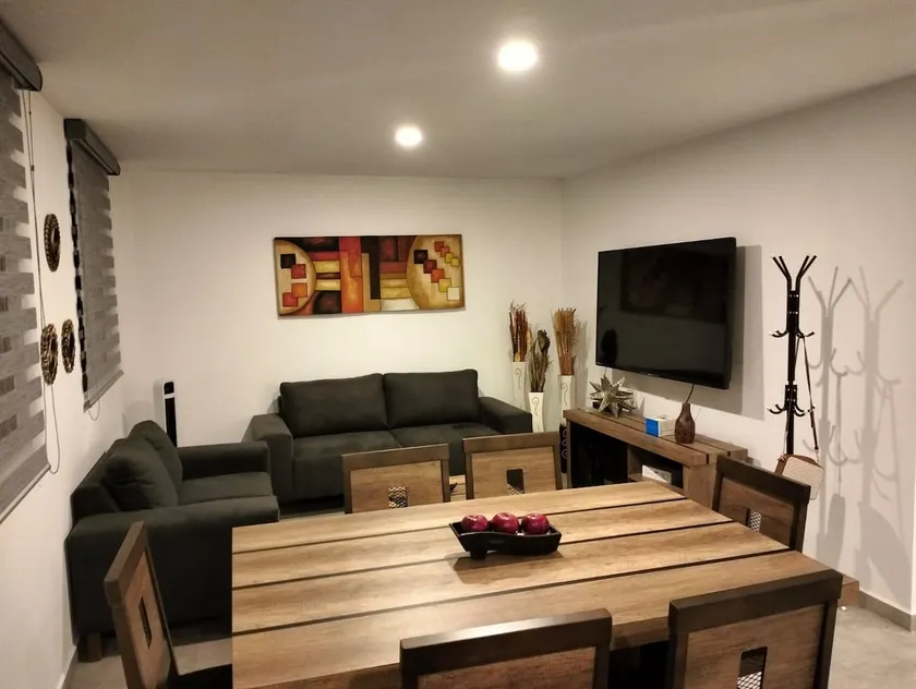 Apartment with amenities in El Pueblito, Querétaro - Image 1