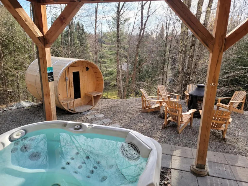 Nature chalet • Private hot tub • Comfort & quiet - Image 1