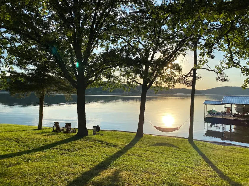 Lake House with Large Dock/Private Inlet/Boat Slip - Image 1