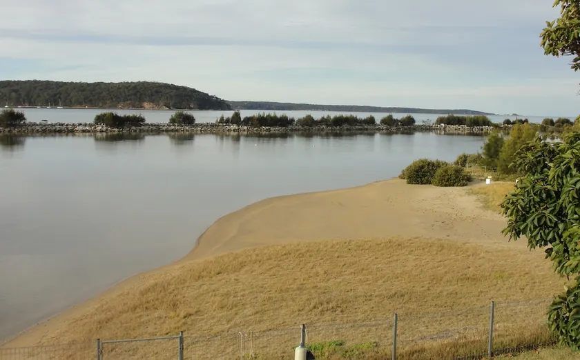 Waterfront Home Batemans Bay - Image 1
