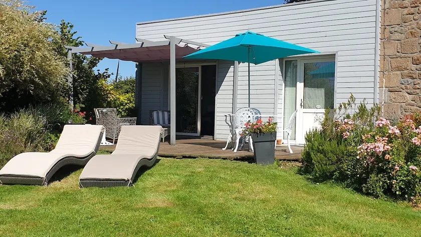 Anne and Ulysse, small cozy cottage in Normandy - Image 1