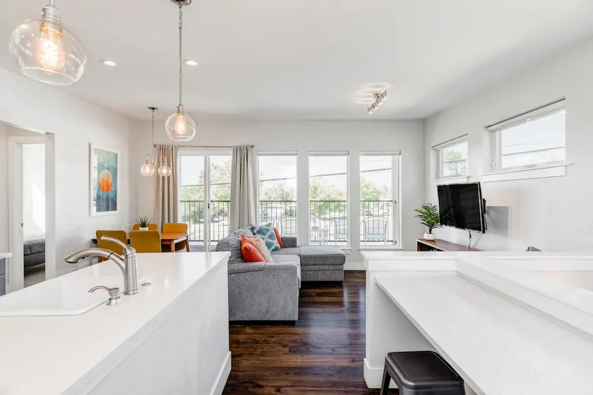 Recently built 2bd/1bath guesthouse near City Park - Image 1