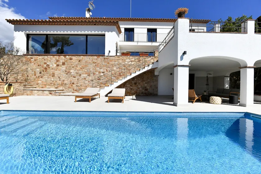 Platja d'Aro Luxurious villa south faced (12 p.) - Image 1