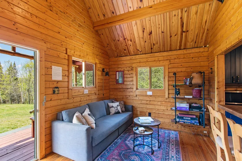 Peaceful Cabin in the Heart of North Country - Image 1