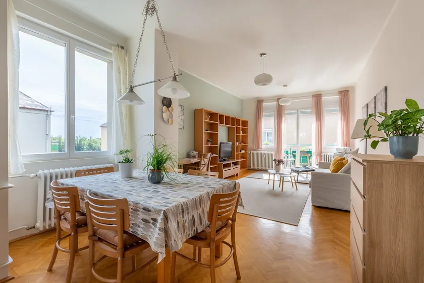 Frankel 55 Apartman Budapest - Image 1