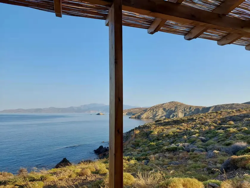 Bucolic Dream Seaside Cabin - Image 1