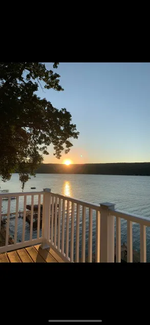 Wren's Nest on the Keuka Bluff - Image 1
