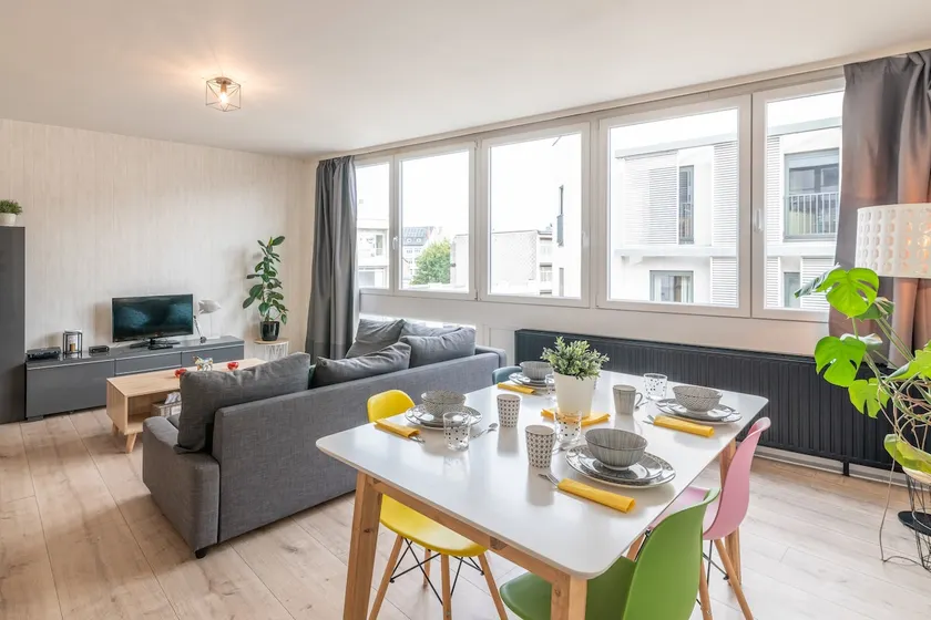 Spacious Apartment in the Heart of Vilvoorde - Image 1