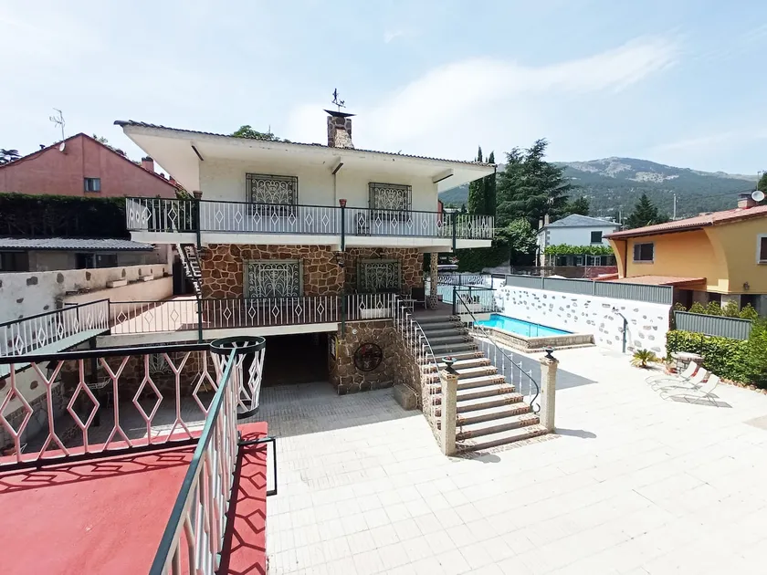 SUYOLUCE, villa with private pool *El Escorial* - Image 1