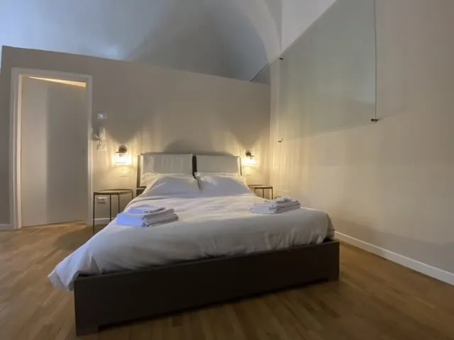 Center Two by Cinelli Apartment - Image 1